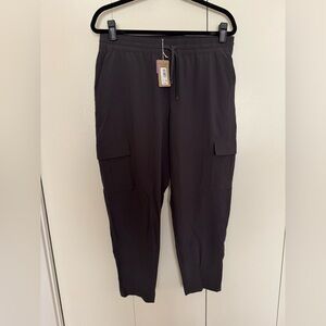 NWT PATAGONIA Black Fleetwith Pants, Size Medium